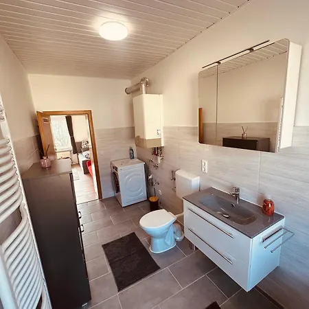 Zur Schoenen Aussicht I 100 I Gruppen I 12 Gaeste Apartmán