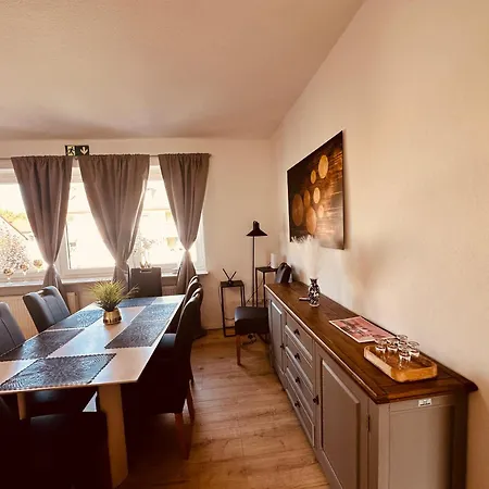 Zur Schoenen Aussicht I 100 I Gruppen I 12 Gaeste * Castrop-Rauxel